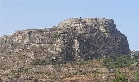 Image du site Grottes et Falaises de Kindia